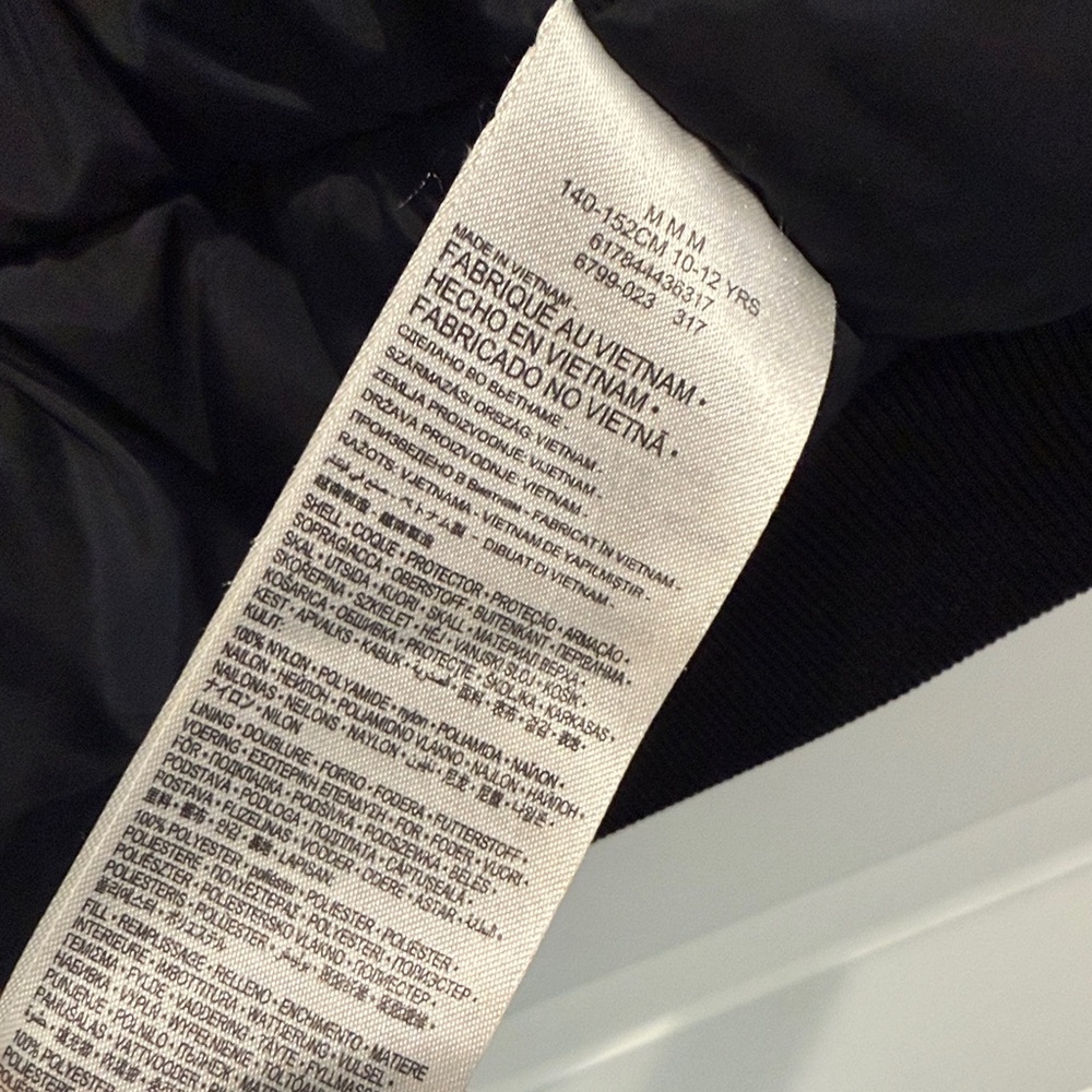 Converse Black Jacket with Logo - Picture 10 of 10
